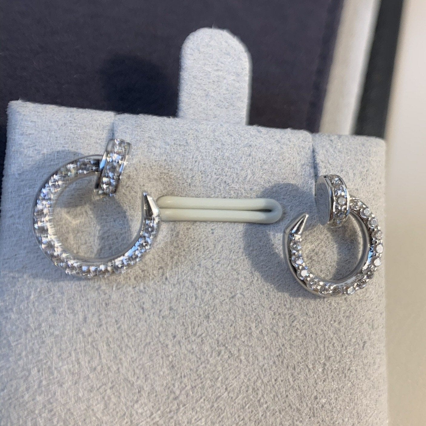 ??MIRA?¡¥JUSTE EARRINGS SILVER DIAMONDS