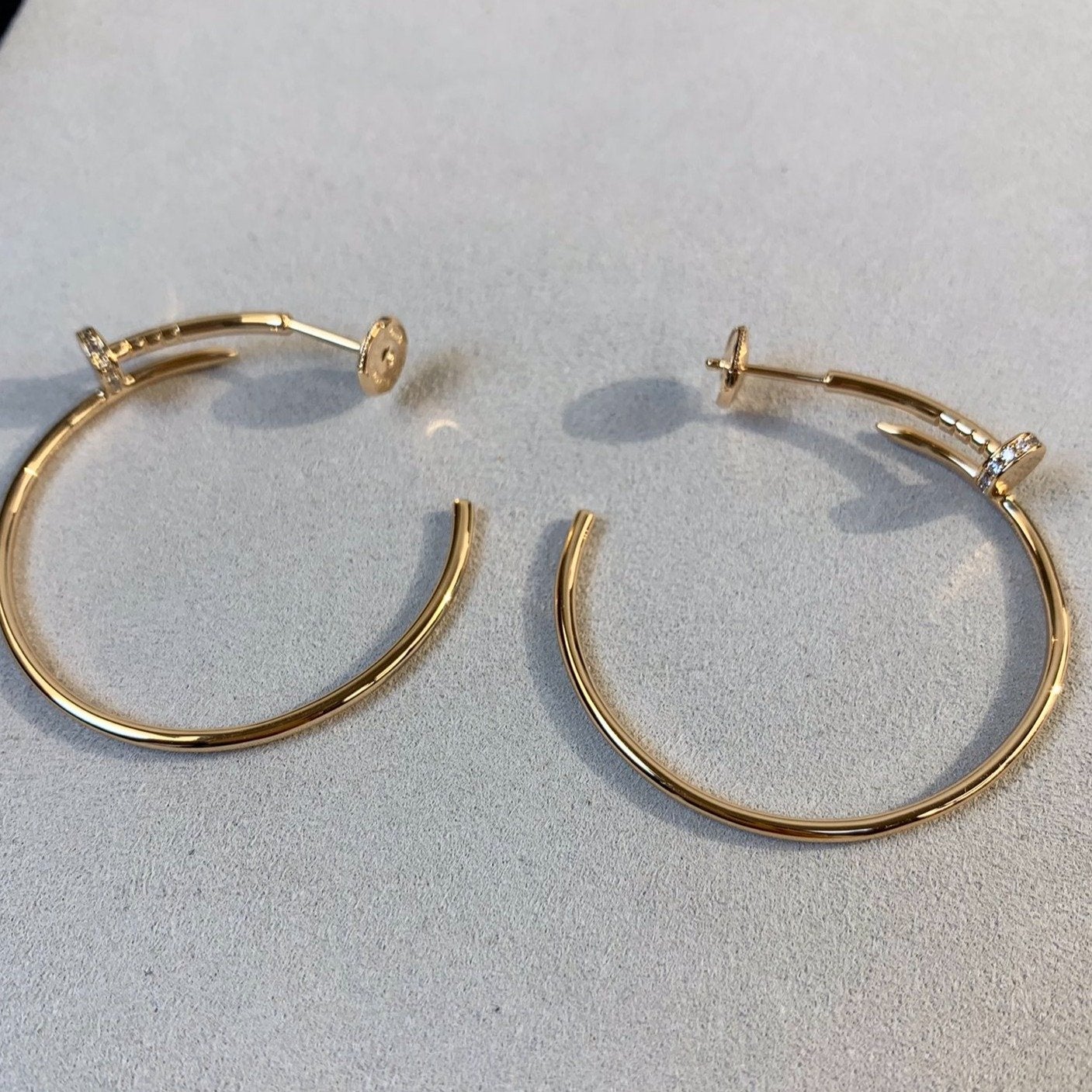 ??MIRA?¡¥JUSTE EARRINGS GOLD DIAMONDS 1.8MM