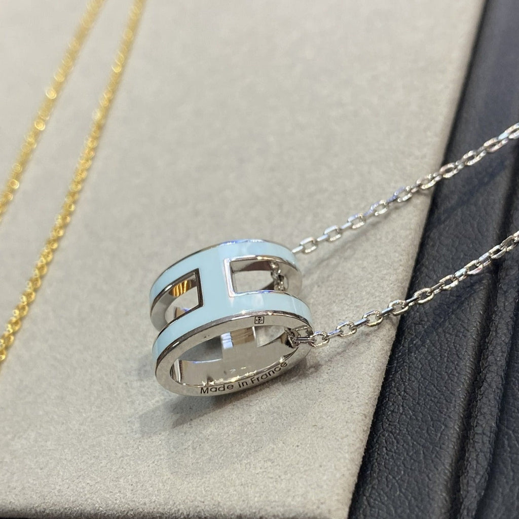 ??MIRA?¡¥POP H LIGHT BLUE NECKLACE