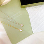 ??MIRA?¡¥CLOVER MINI 9.5MM WHITE MOTHER-OF-PEARL NECKLACE