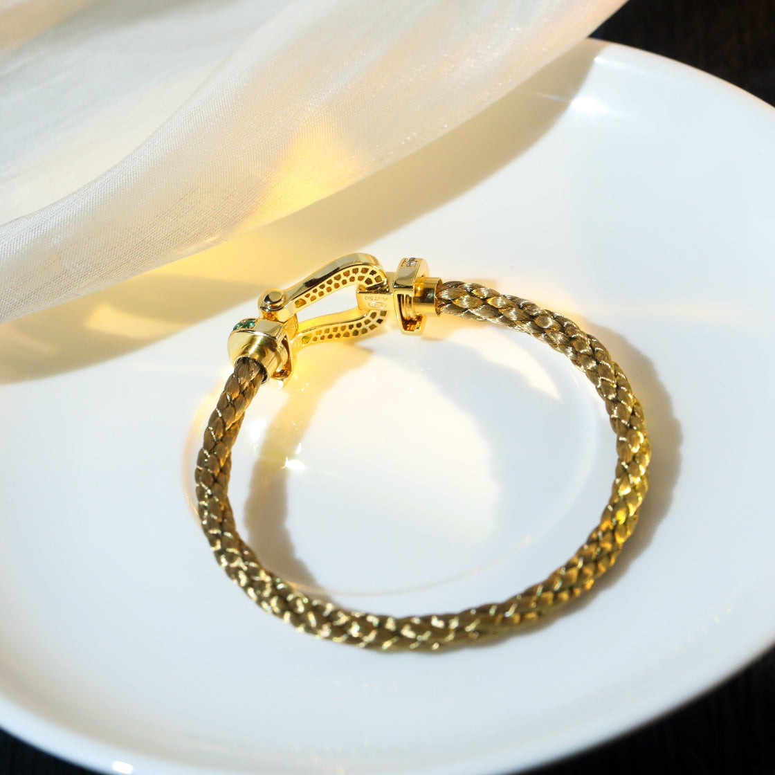 ??MIRA?¡¥FORCE 10 GOLD GREEN DIAMOND PAVED