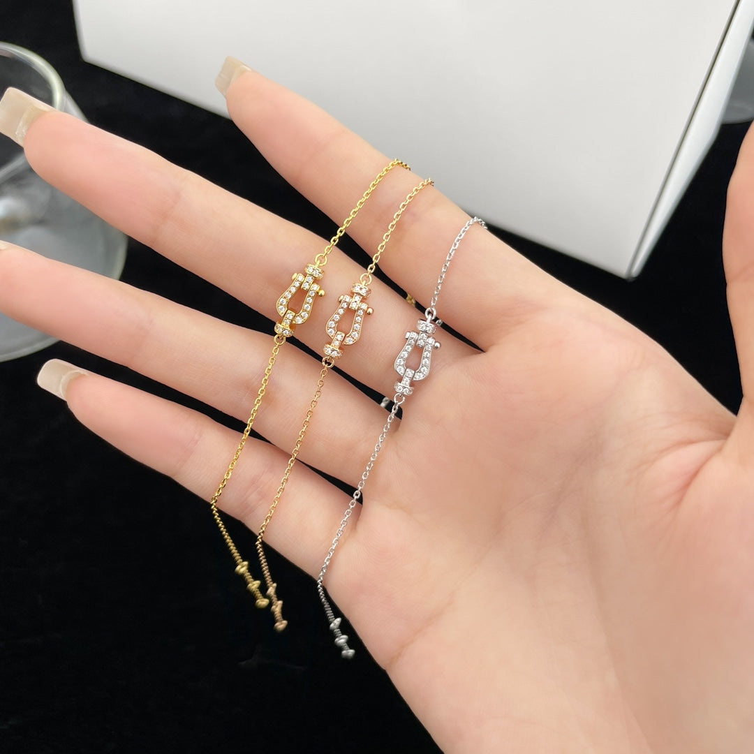 ??MIRA?¡¥FORCE 10 FULL DIAMOND BUCKLE CHAIN LINK MINI MODEL
