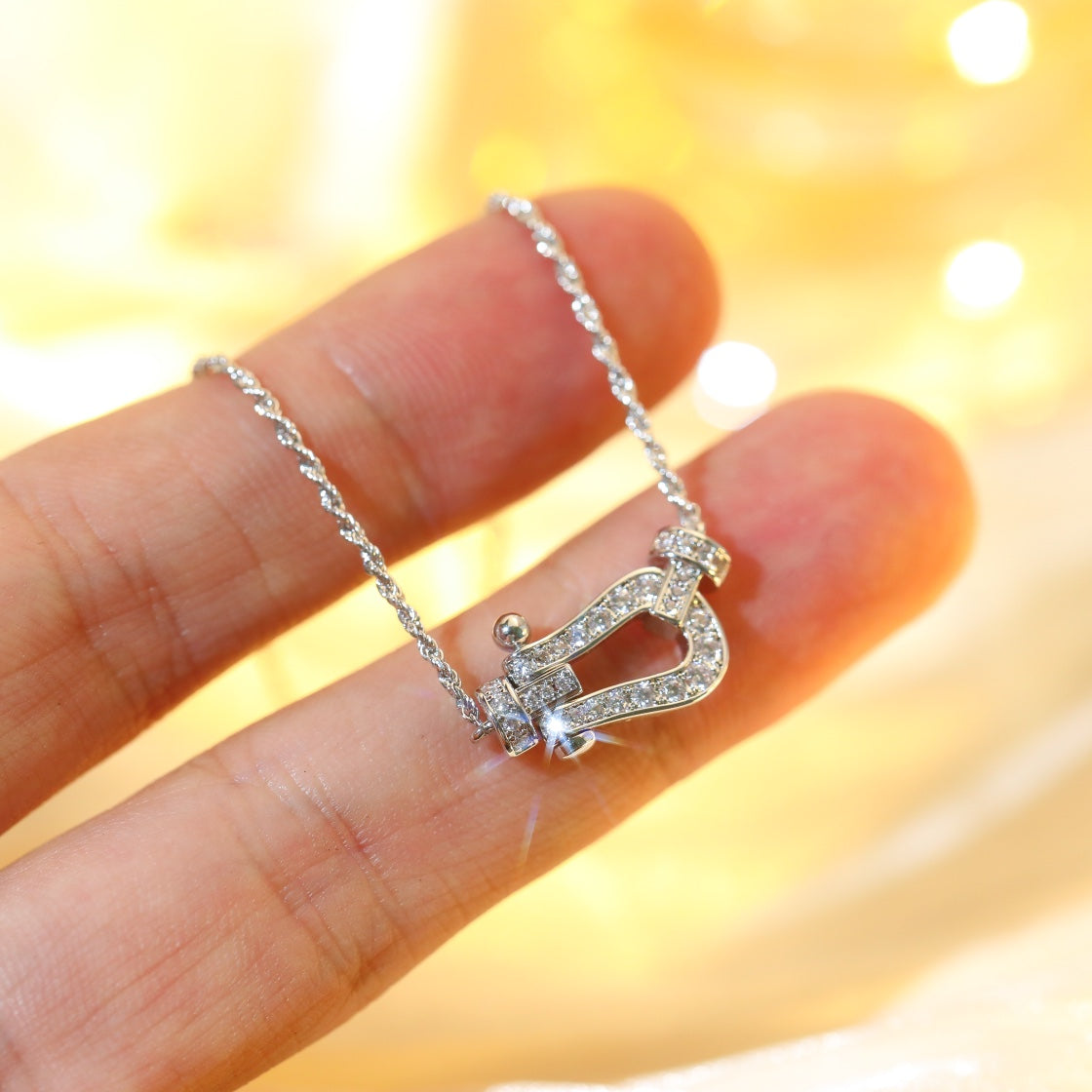 ??MIRA?¡¥FORCE 10 DIAMOND SILVER NECKLACE MINI MODEL