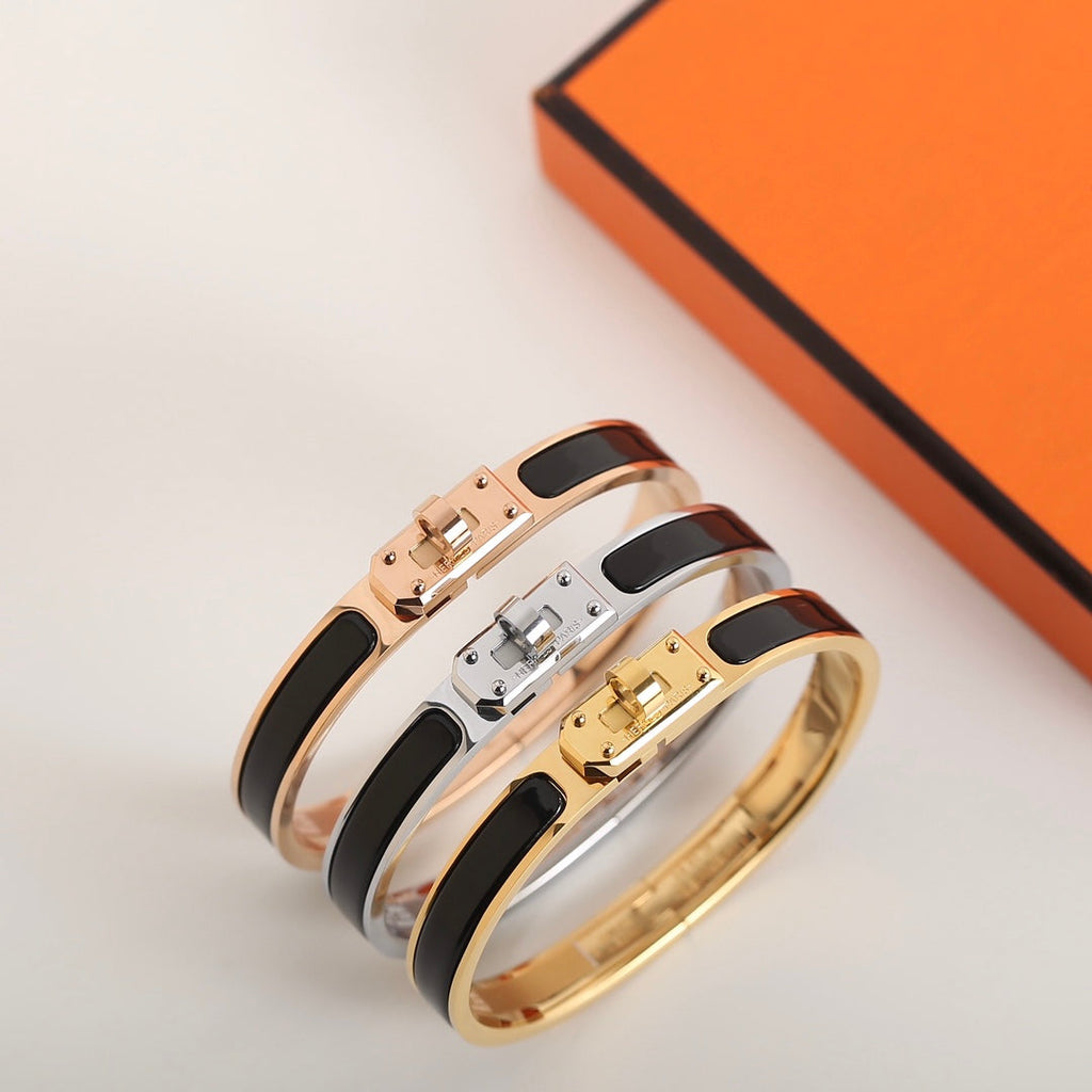 ??MIRA?¡¥HM KELLY BLACK BRACELET