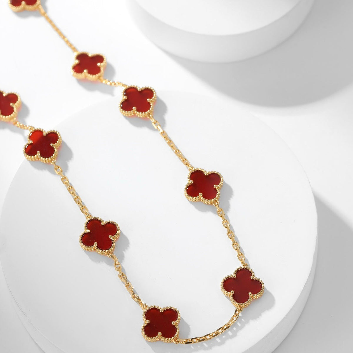 ??MIRA?¡¥CLOVER 10 MOTIFS CARNELIAN NECKLACE