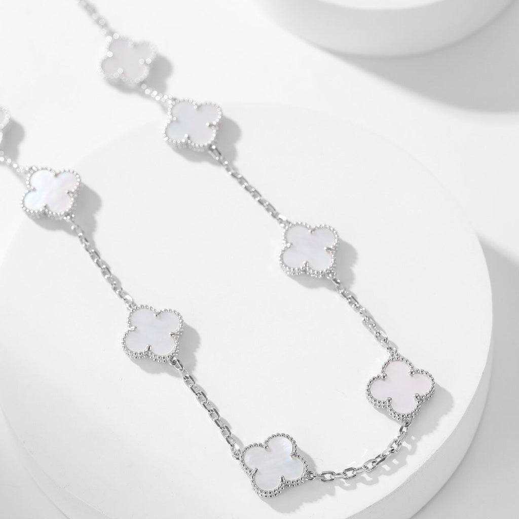 ??MIRA?¡¥CLOVER 10 MOTIFS WHITE MOTHER OF PEARL NECKLACE