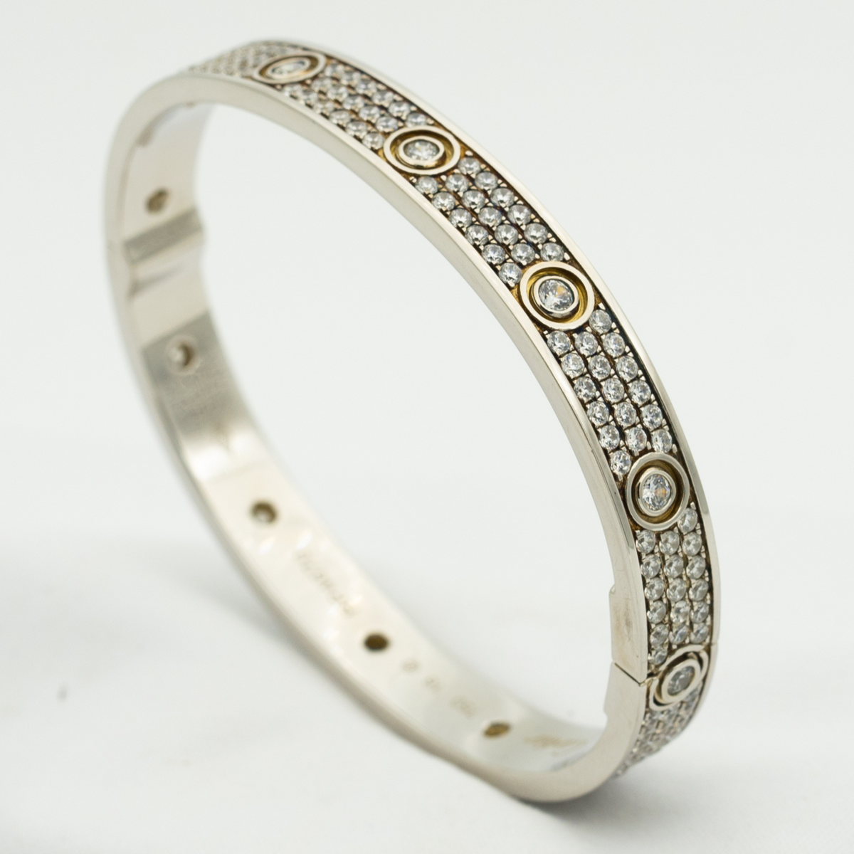 ??MIRA?¡¥LOVE BRACELET 6.1MM DIAMOND-PAVED 10 BIG DIAMONDS