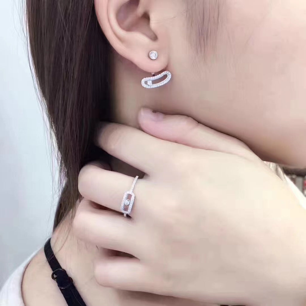 [MIRA] MOVE UNO SILVER DIAMOND EARRINGS
