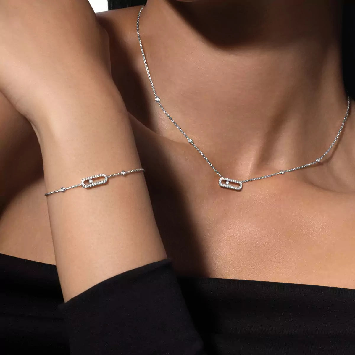 [MIRA] Move Uno Necklace