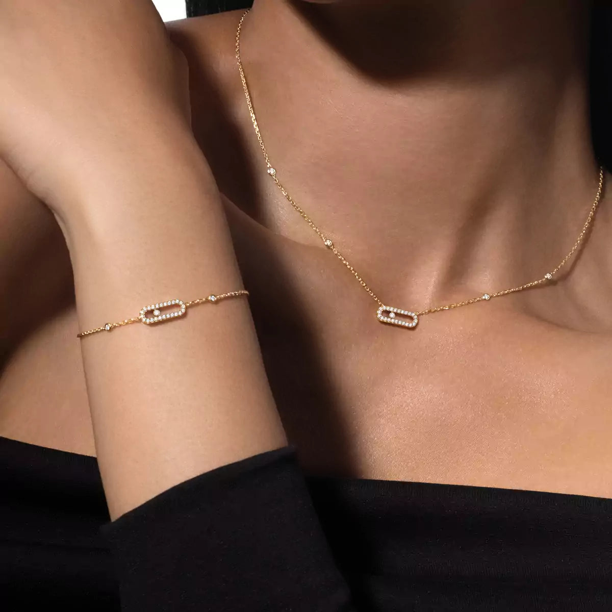 [MIRA] Move Uno Necklace