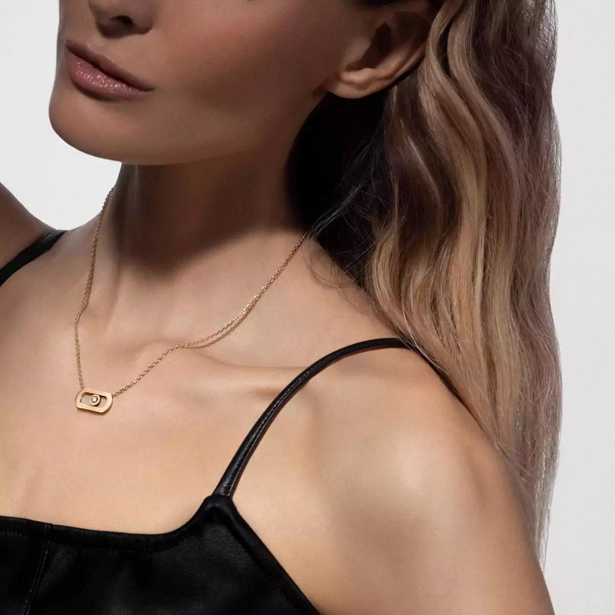 [MIRA] So Move Diamond Necklace in Gold